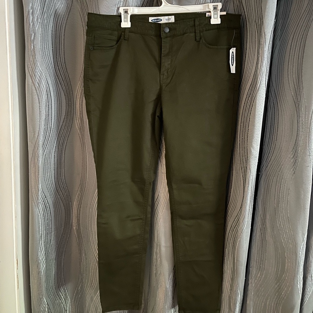 Old Navy Rockstar Super Skinny Pant